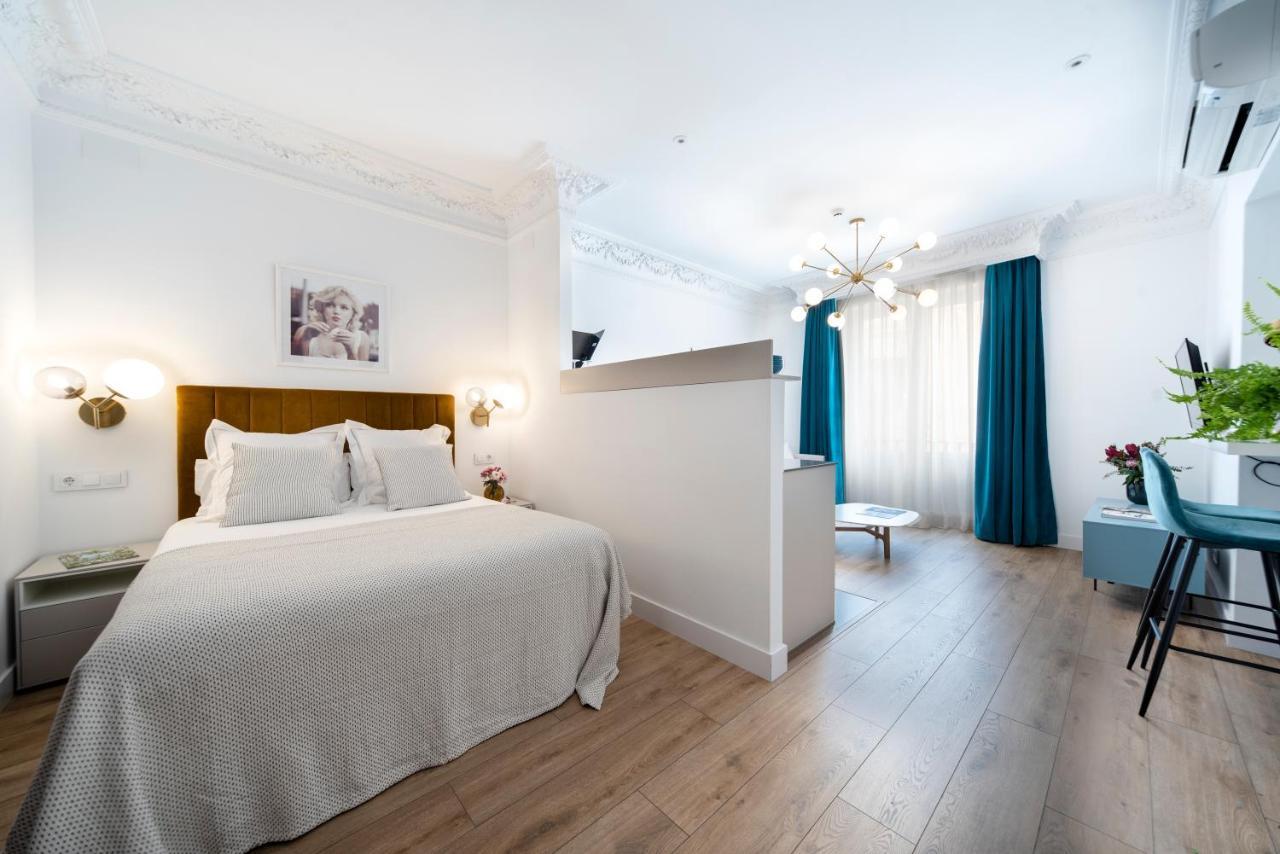 Real Segovia Apartments By Recordis Hotels Esterno foto